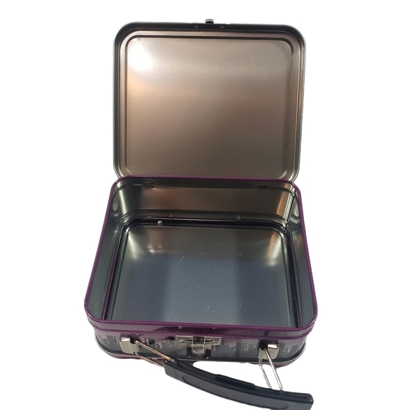 Vintage 1997 Betty Boop Mini Lunch Box Tin Collectible Display 5.5"X4.5"X2.25" - Picture 9 of 12